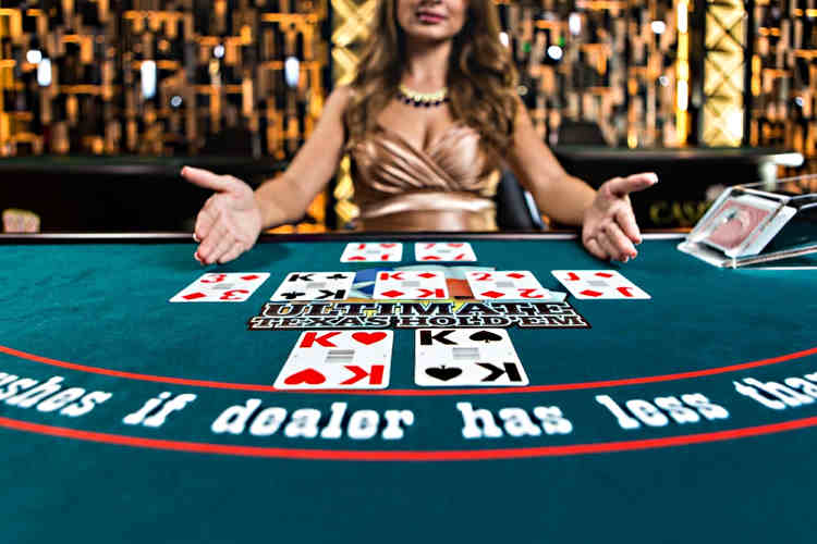 Poker và những thủ thuật chơi hay nhất từ các cao thủ