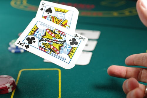 Những phiên bản thường thấy và các sự kết hợp trong Poker