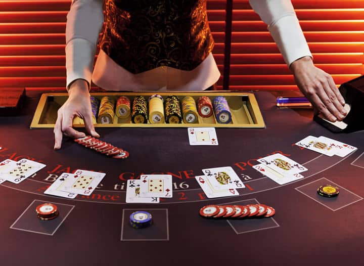 Tìm hiểu về hình thức chơi của tựa game Blackjack?