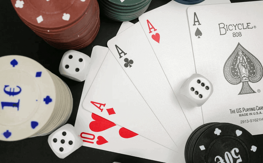 Nên chơi Poker với bí quyết sau để áp đảo được đối thủ