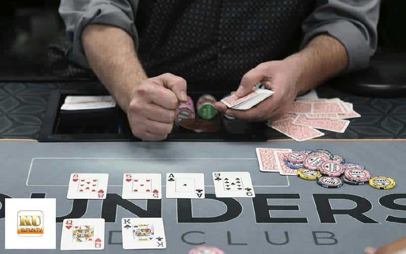 Những kỹ thuật bạn nên nắm vững để chơi Blackjack dễ có được chiến thắng hơn