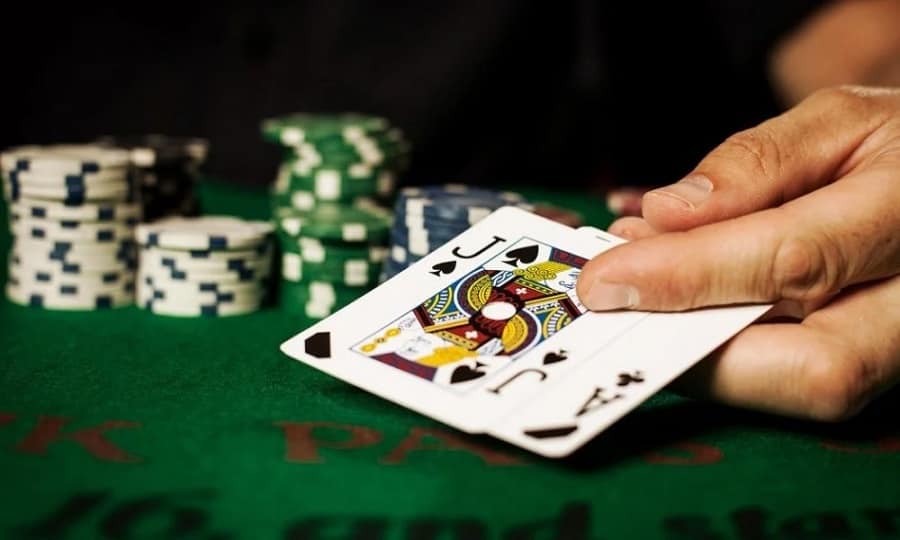 Chơi Blackjack giỏi hơn khi nắm vững 3 nguyên tắc thắng cược